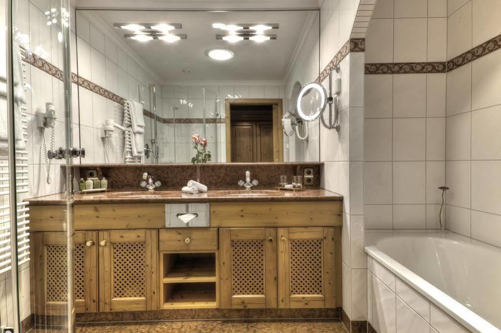 Hotel & Gaststaette Zum Erdinger Weissbraeu Münih Dış mekan fotoğraf
