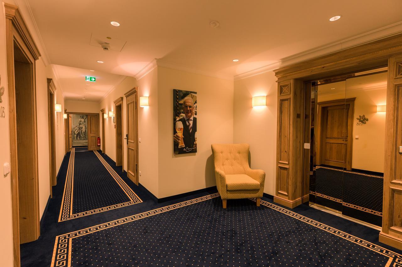 Hotel & Gaststaette Zum Erdinger Weissbraeu Münih Dış mekan fotoğraf