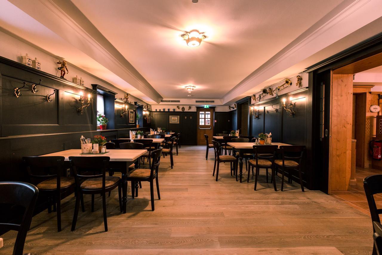 Hotel & Gaststaette Zum Erdinger Weissbraeu Münih Dış mekan fotoğraf