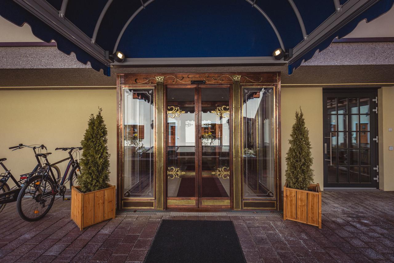 Hotel & Gaststaette Zum Erdinger Weissbraeu Münih Dış mekan fotoğraf