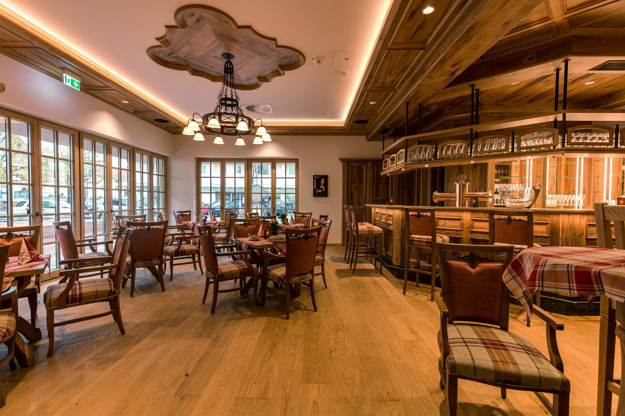 Hotel & Gaststaette Zum Erdinger Weissbraeu Münih Dış mekan fotoğraf